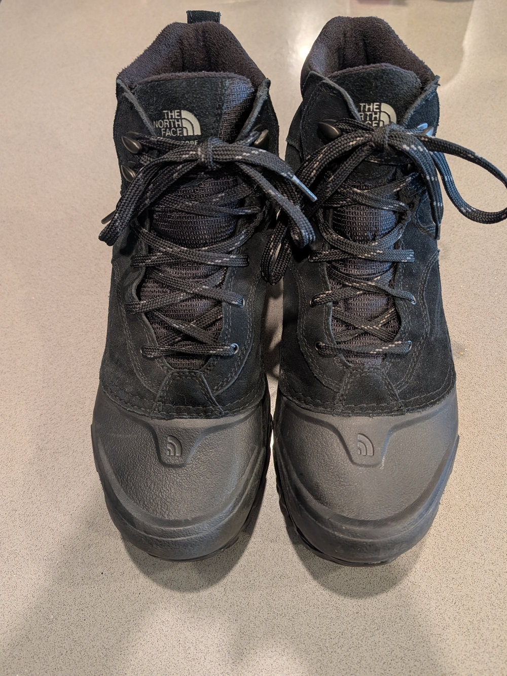 The North Face Men’s Black Suede Lace-Up Winter Boots